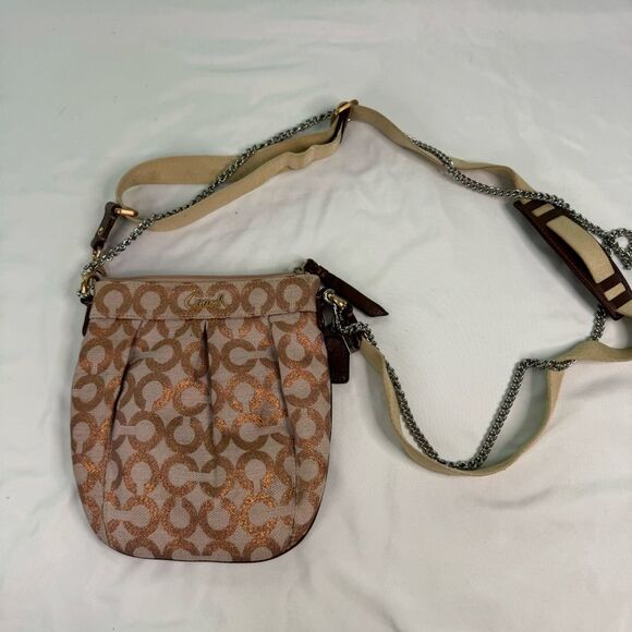Coach Crossbody Purse Medium Signature C Rose Gold Metallic Chain Strap Y2K - Picture 1 of 9